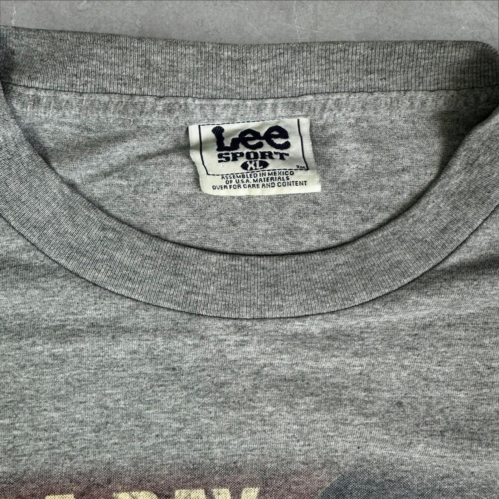 Vintage 1998 Tampa Bay Buccaneers Lee Tee Shirt
